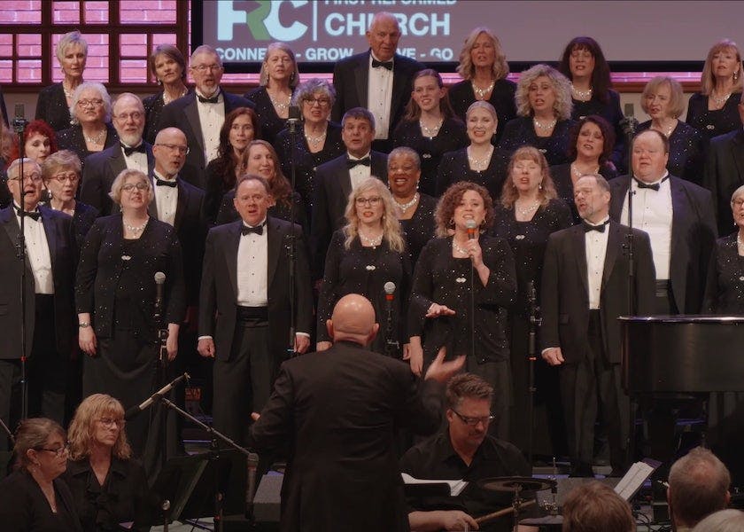 Mosaic Choir & Orchestra Performing